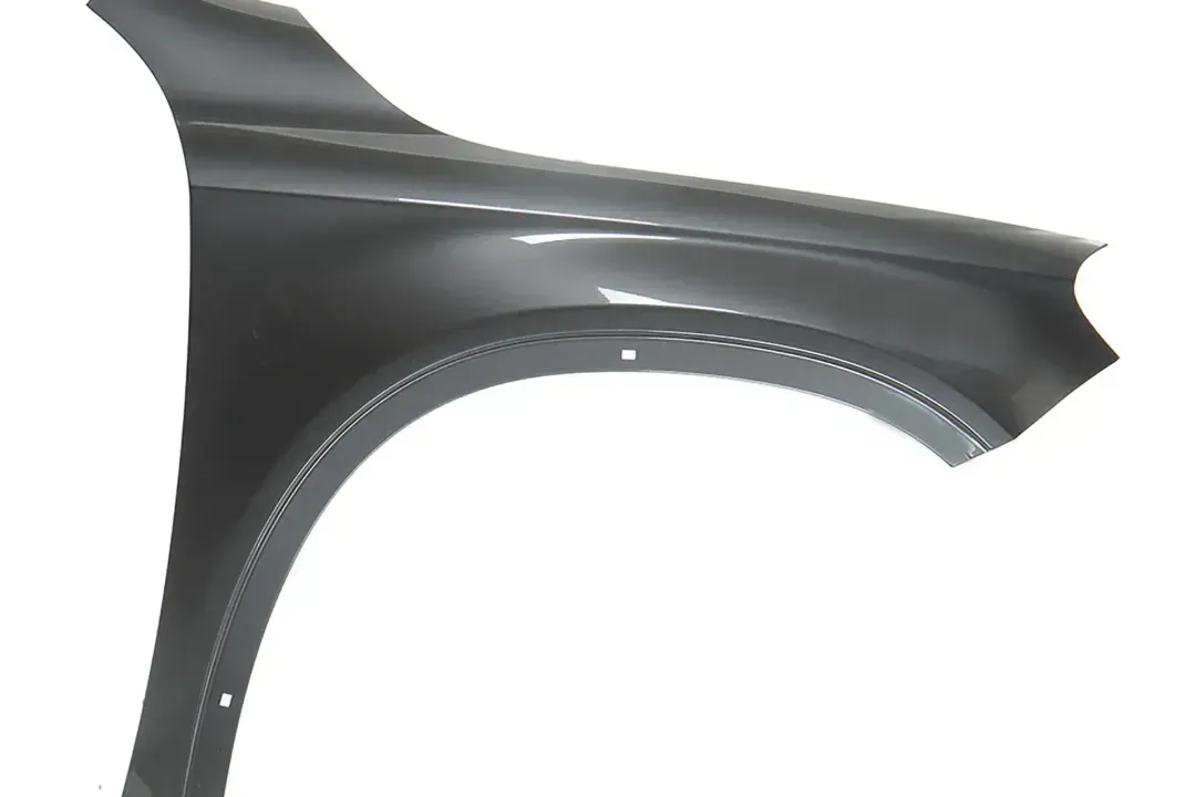 a1568800218 7787   fender r